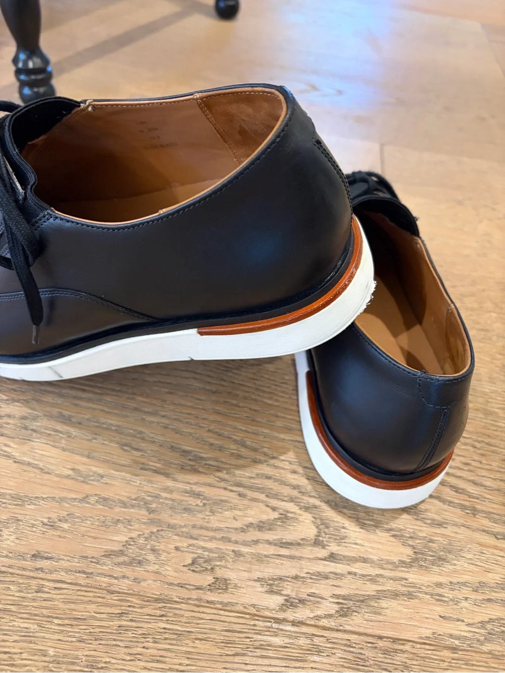 ALLEN EDMONDS “Carson” Slip On Hybrid Black Leather Derby Oxfords